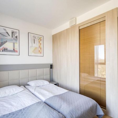 404 Rooms Wolska Apartament 华沙 外观 照片